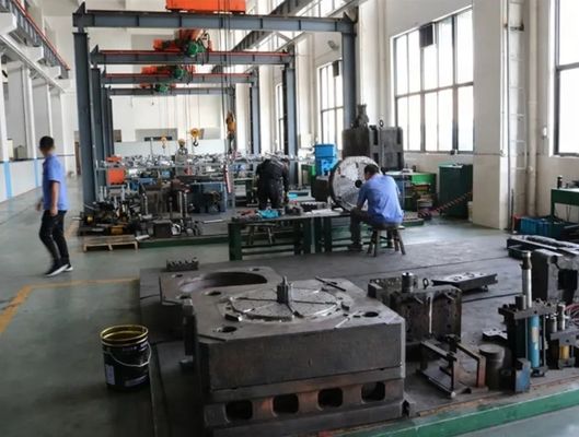 Αλουμινίου Die Casting Injection Mold Άδειο καλούπι με τεχνολογία επικάλυψης